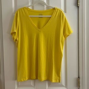 Banana Republic Sz XL Yellow V-Neck Women's Top